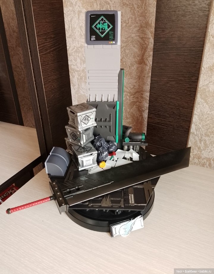 Гибрид. Голова Клауда Страйфа от VTS Toys (Virtual Toys) масштаб 1/6 на тело Damtoys