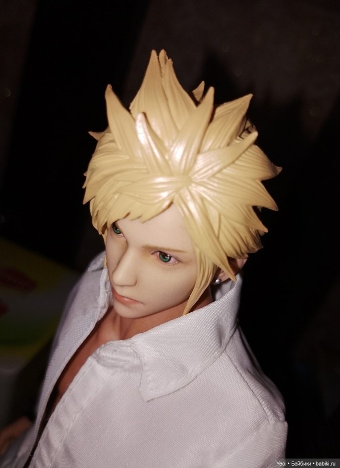 Гибрид. Голова Клауда Страйфа от VTS Toys (Virtual Toys) масштаб 1/6 на тело Damtoys (фото 6)