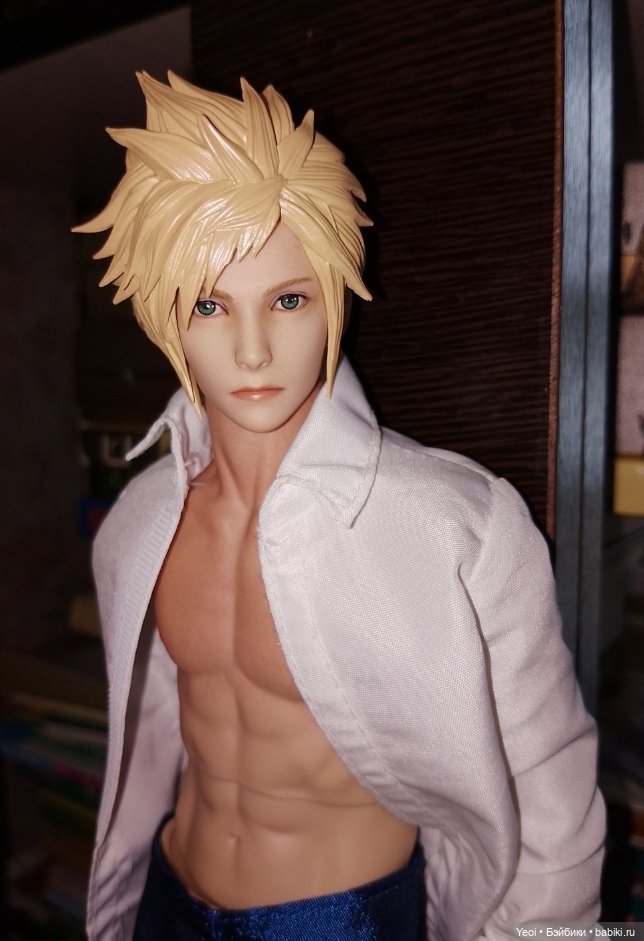 Гибрид. Голова Клауда Страйфа от VTS Toys (Virtual Toys) масштаб 1/6 на тело Damtoys (фото 10)