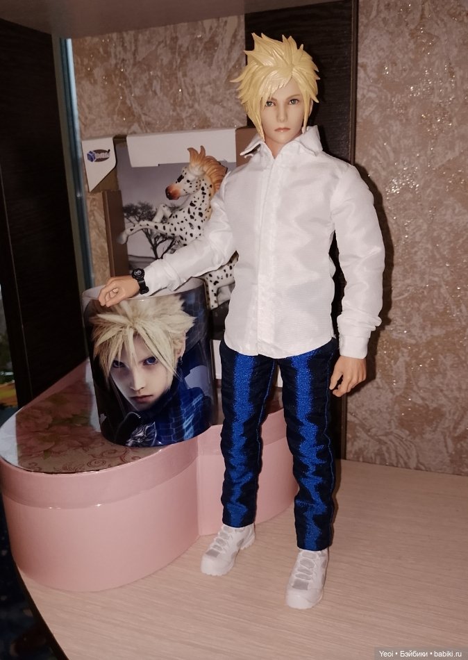 Гибрид. Голова Клауда Страйфа от VTS Toys (Virtual Toys) масштаб 1/6 на тело Damtoys