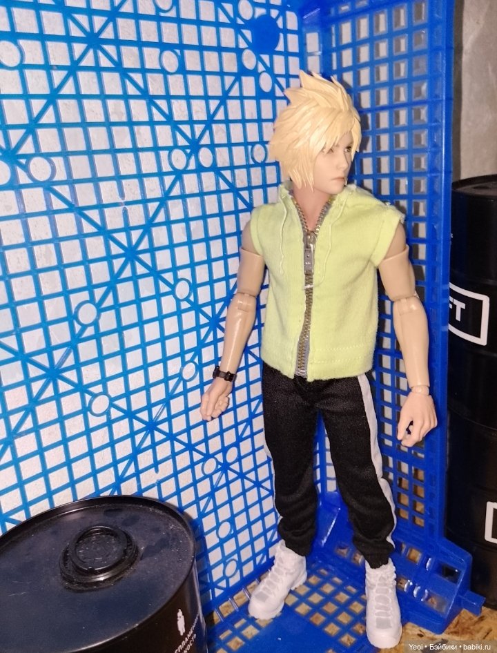 Фото моего красавца) Клауда Страйфа, 1/6. Последняя Фантазия 7. Cloud Strife (фото 6)