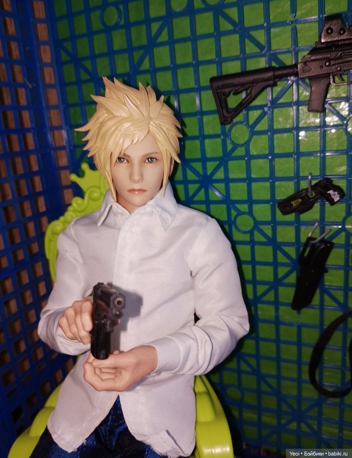 Клауд Страйф (Cloud Strife) и оружие 1/6 (фото 2)