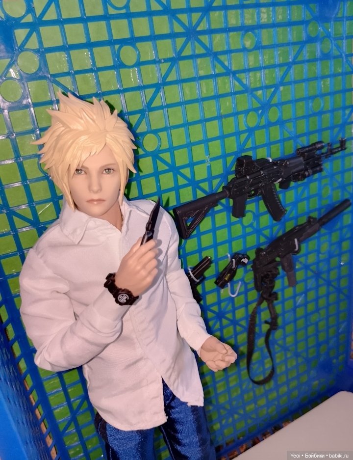Клауд Страйф (Cloud Strife) и оружие 1/6