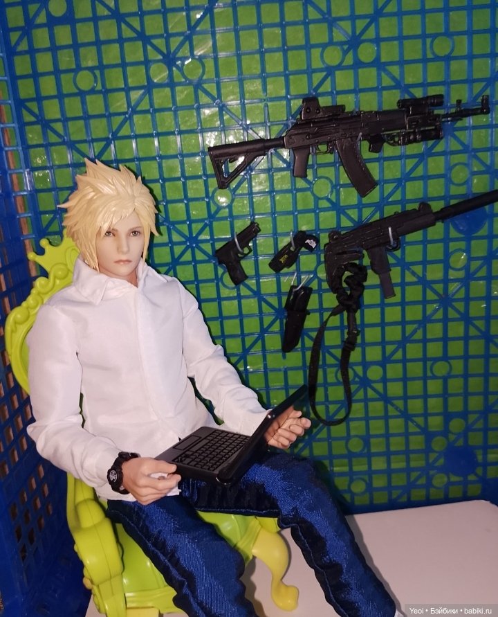 Клауд Страйф (Cloud Strife) и оружие 1/6