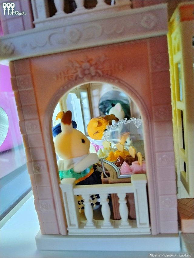 Мой "городок в шкафу" от Sylvanian Families