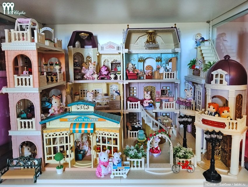 Мой "городок в шкафу" от Sylvanian Families