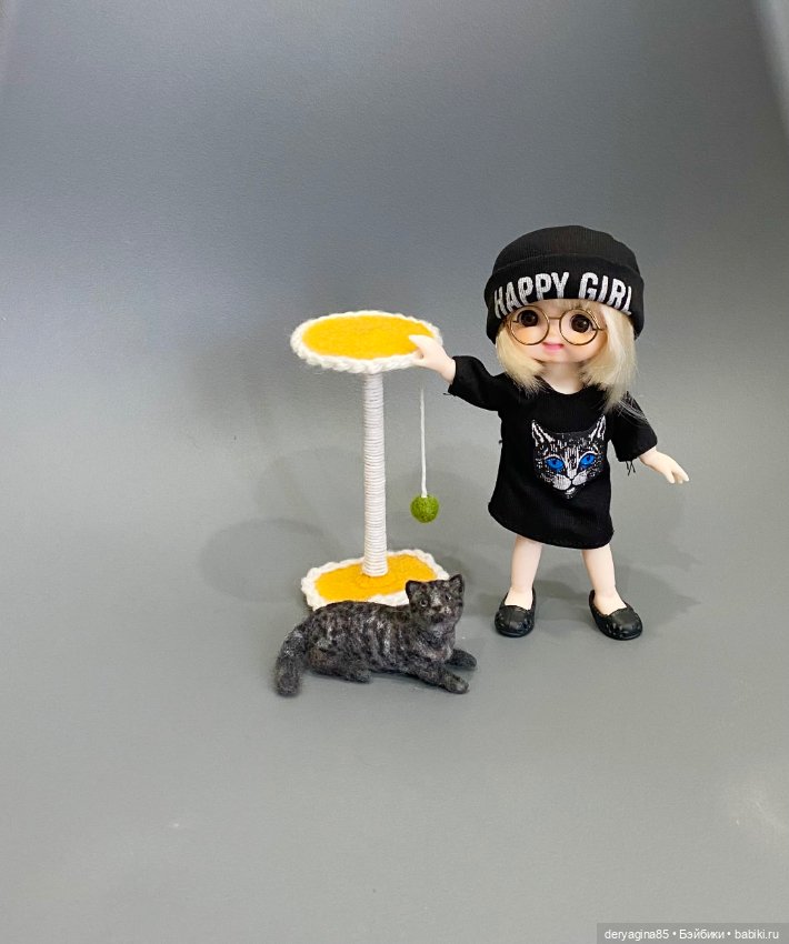 Котик — Валяные игрушки из шерсти: сухое валяние