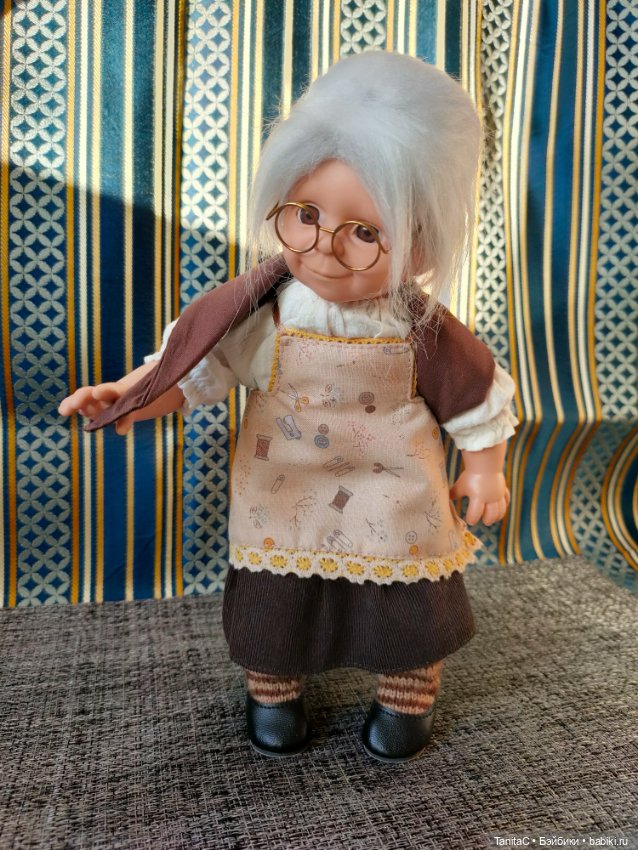 Не успела родиться а уже бабушка