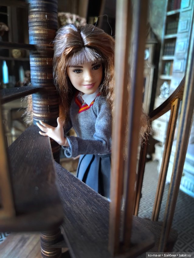 Винтовая лестница — Зарисовки из кукольной жизни: фотоистории