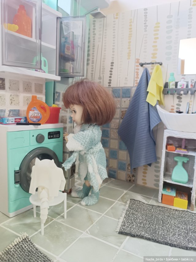 Ванная комната и девочки монст (фото 4)