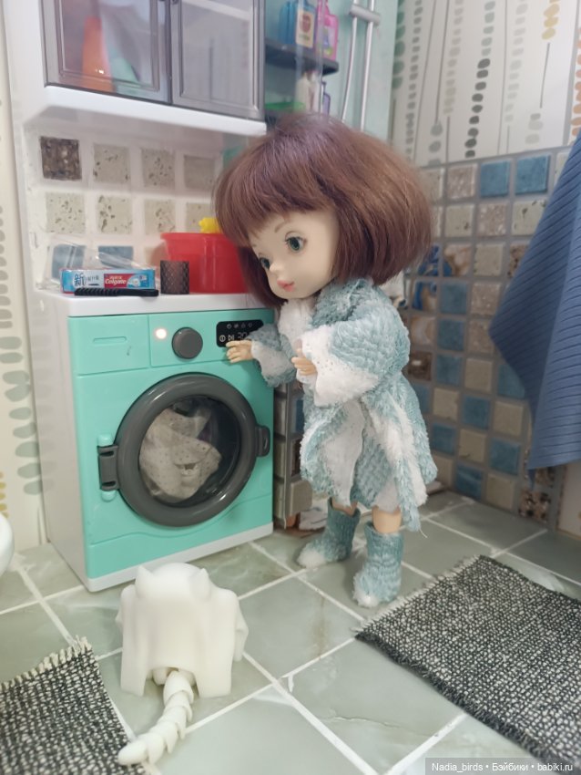 Ванная комната и девочки монст (фото 6)