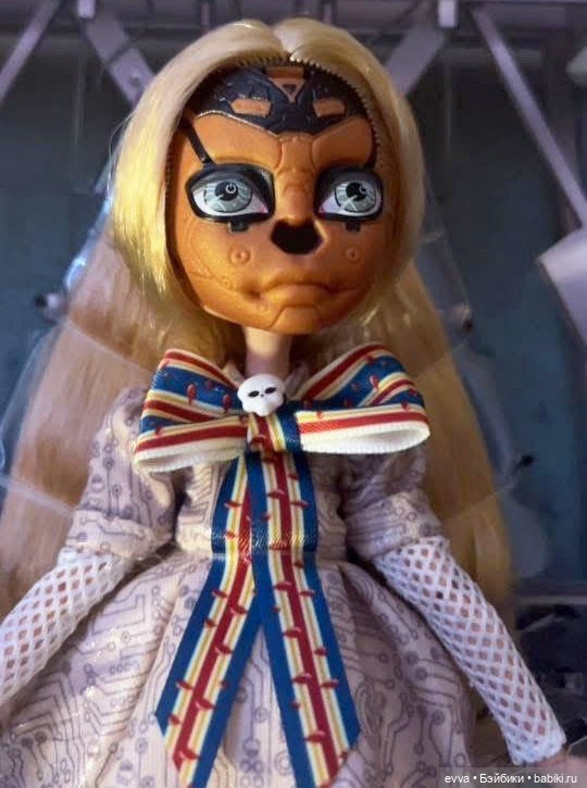 Monster High Skullector - кукла по фильму M3GAN (фото 5)