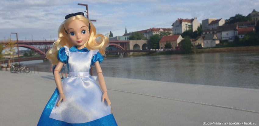 Алиса Дисней — Куклы Disney Animators и Принцессы Диснея: Disney Store