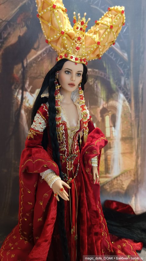 Зеркальная королева — Фэшн