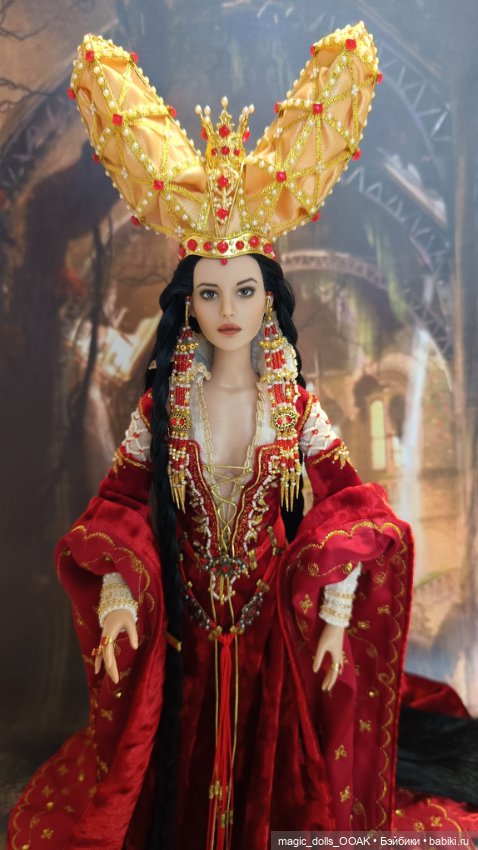 Зеркальная королева — Фэшн