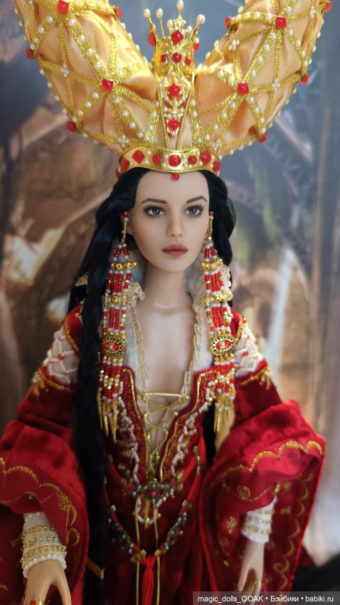 Зеркальная королева — Фэшн