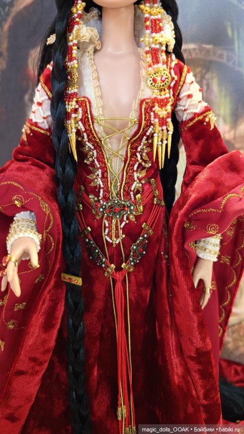 Зеркальная королева — Фэшн