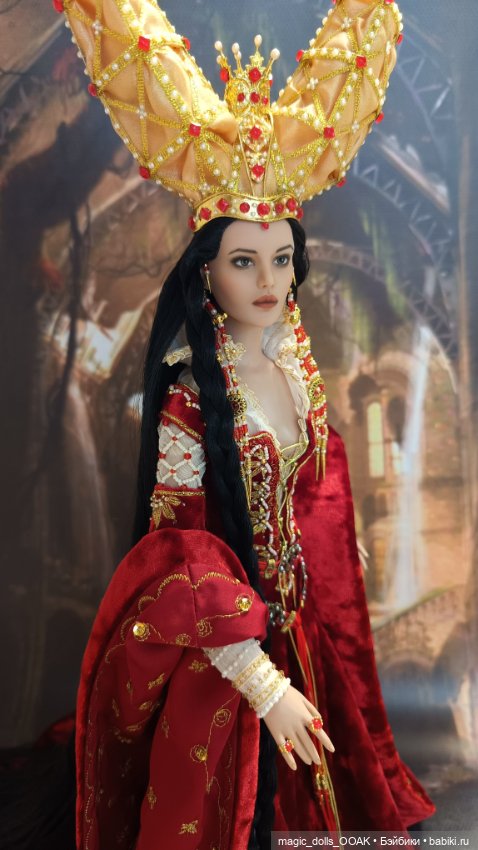 Зеркальная королева — Фэшн