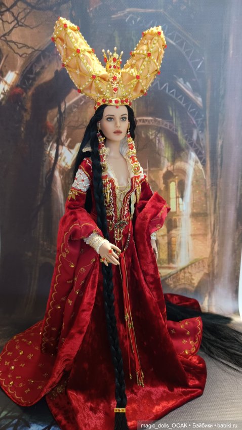 Зеркальная королева — Фэшн