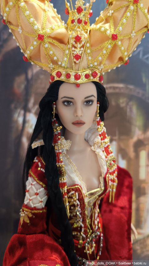 Зеркальная королева — Фэшн