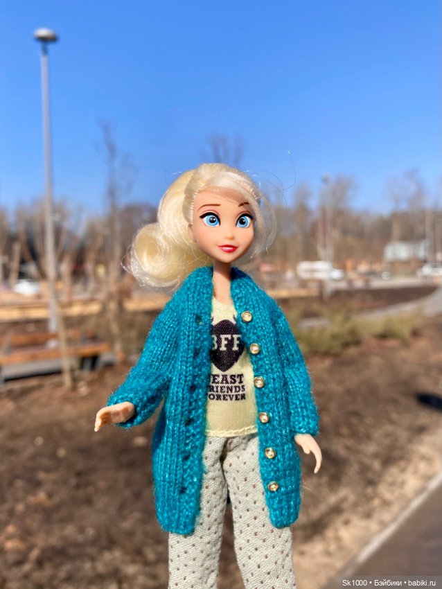 Мы рыбов показываем 🧜‍♀️ — Куклы Disney Animators и Принцессы Диснея: Disney Store