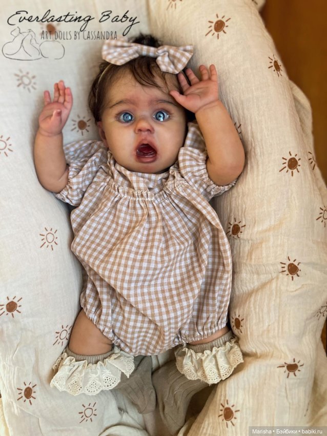 Priya скульптора A.K. Kitagawa, автор прототипа Everlasting Baby