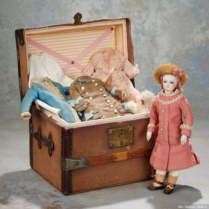 Кукольные сундуки XIX века (фото 7)