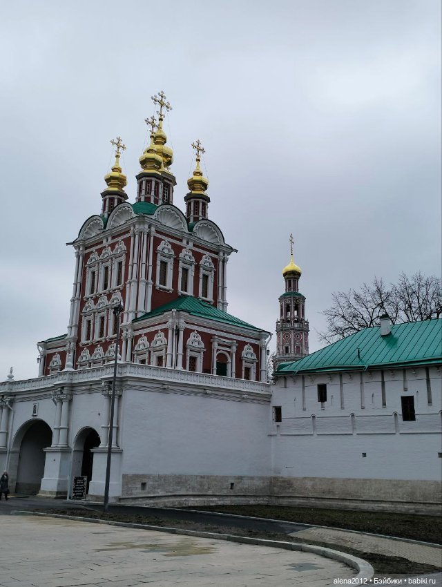 Топик, которого не должно было быть. Или куклы появляются всегда и везде, где появляется любитель кукол