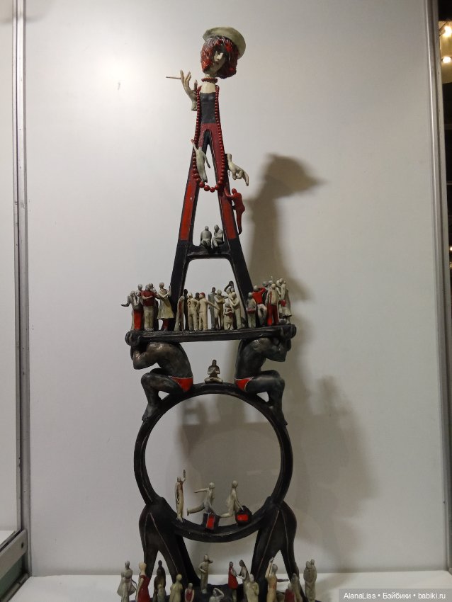 И снова в Петербурге Время кукол