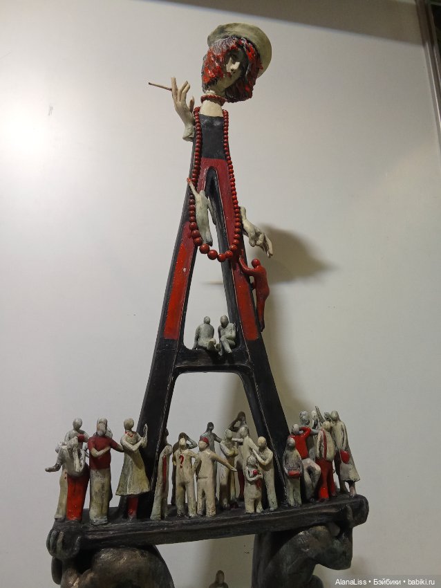 И снова в Петербурге Время кукол