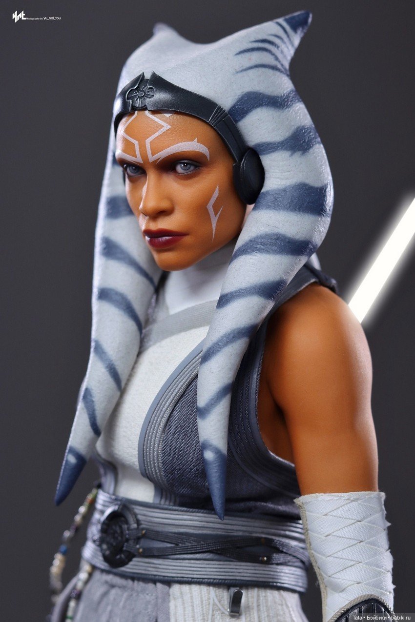 Фигурка Асоки Тано - Hot Toys (фото 6)