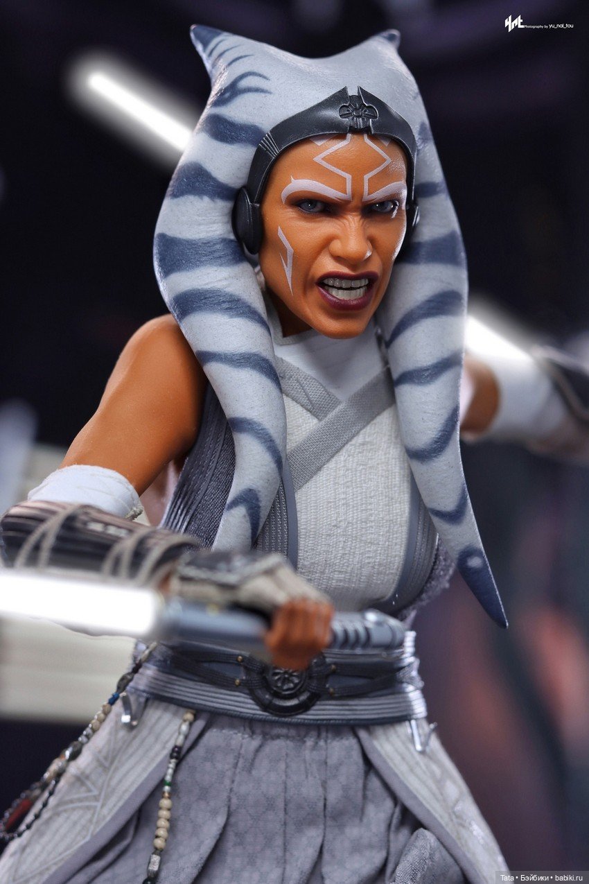 Фигурка Асоки Тано - Hot Toys (фото 7)
