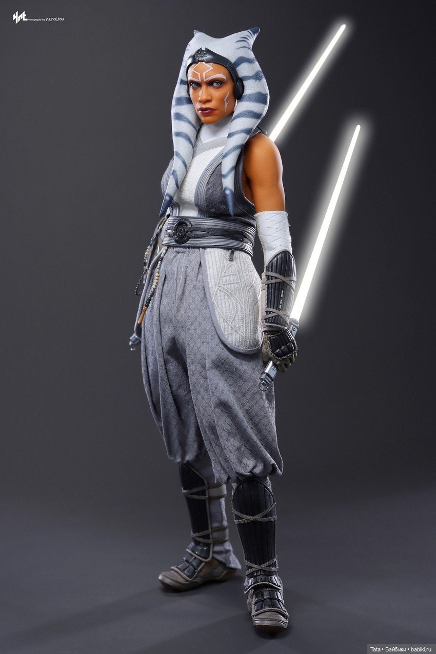 Фигурка Асоки Тано - Hot Toys (фото 2)