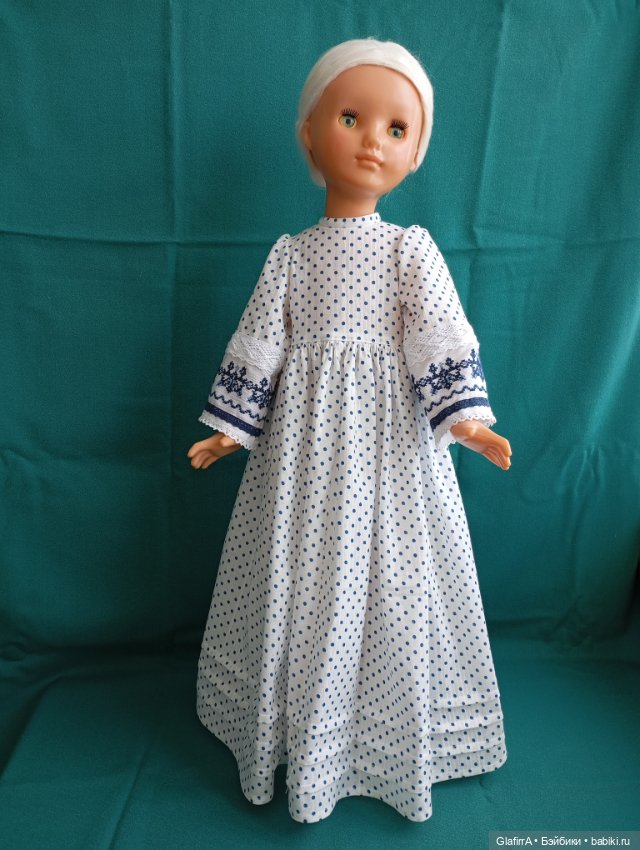 «Во всех ты, душенька, нарядах хороша!..» На ромашковом лугу нагуляться не могу