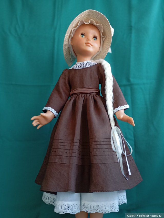 «Во всех ты, душенька, нарядах хороша!..» Гимназистка румяная