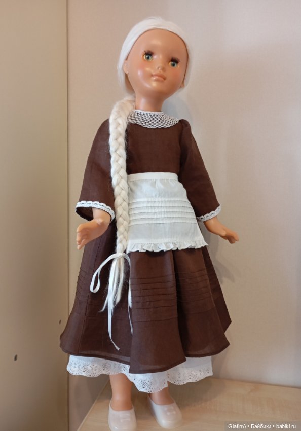 «Во всех ты, душенька, нарядах хороша!..» Гимназистка румяная (фото 4)