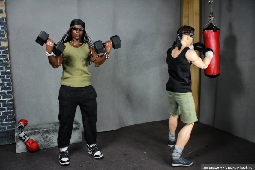 Надо подкачаться — Куклы Barbie (Барби): Looks (фото 7)