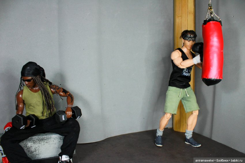 Надо подкачаться — Куклы Barbie (Барби): Looks