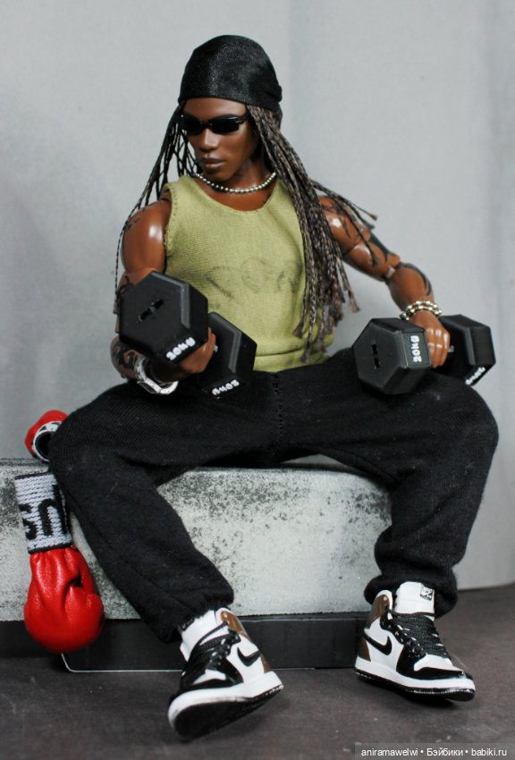 Надо подкачаться — Куклы Barbie (Барби): Looks