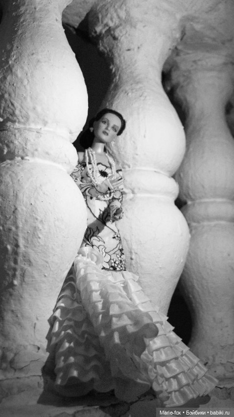 Фиеста под чужим небом — Куклы