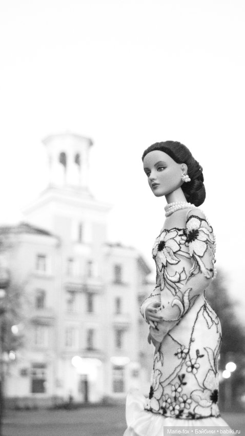 Фиеста под чужим небом — Куклы