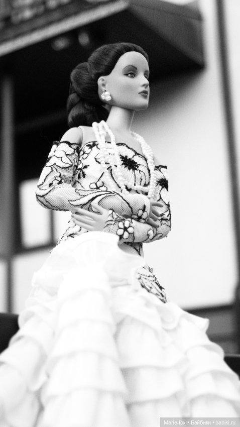 Фиеста под чужим небом — Куклы