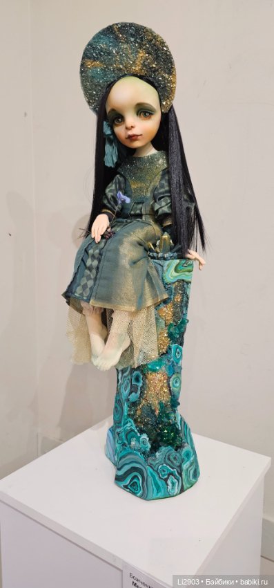 Выставка "Русский стиль. Сказки и быль"