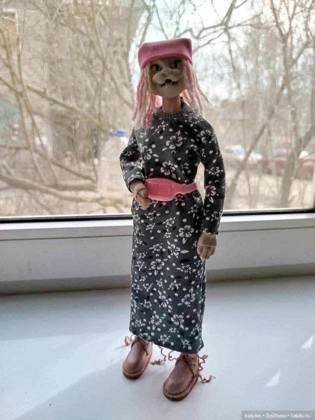 Весна, платья, интернационал