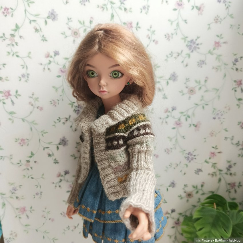 Вяжу куколкам , продолжение