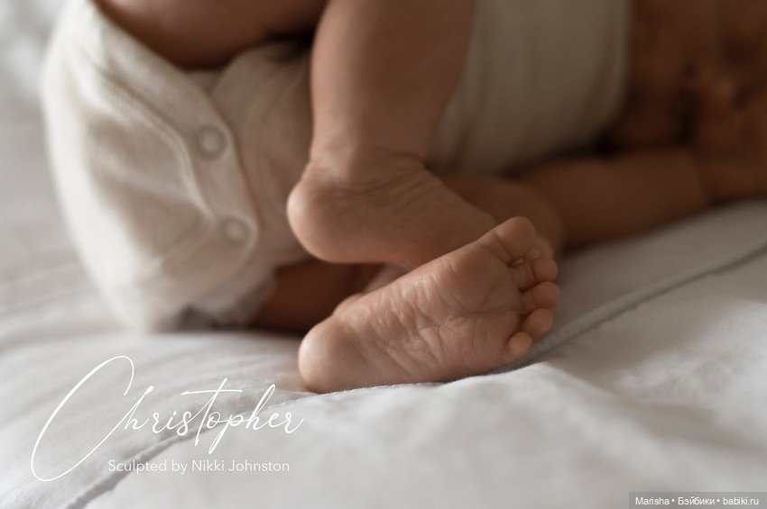Christopher скульптора Nikki Johnston