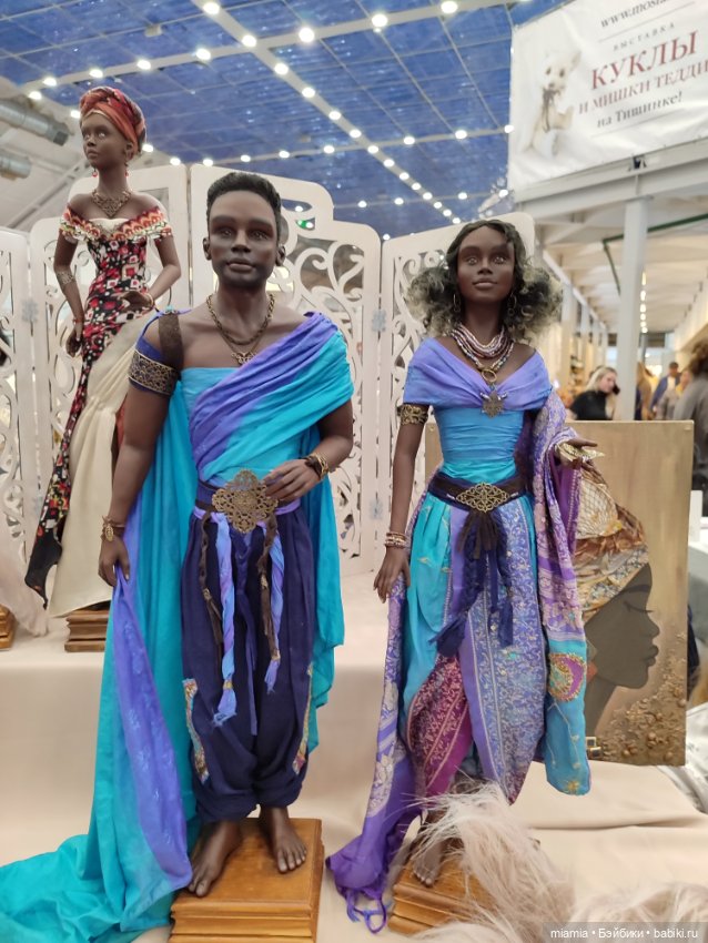 Выставка кукол и мишек на Тишинее