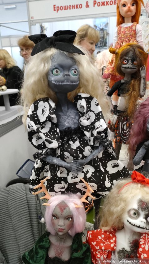 Куклы и мишки Тедди на Тишинке. Часть 1