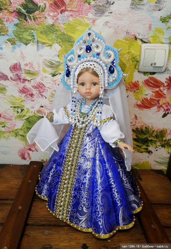 Две красавицы — Одежда и обувь для кукол своими руками: фото