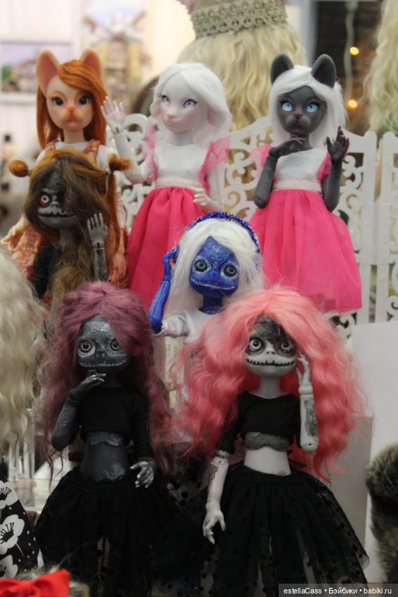 Куклы и мишки Тедди на Тишинке. 05.04.25